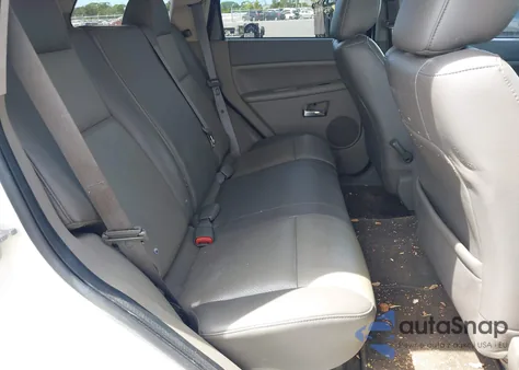 2009 Jeep Grand Cherokee Laredo z USA, uszkodzony, nr VIN 1J8HS48P39C514256